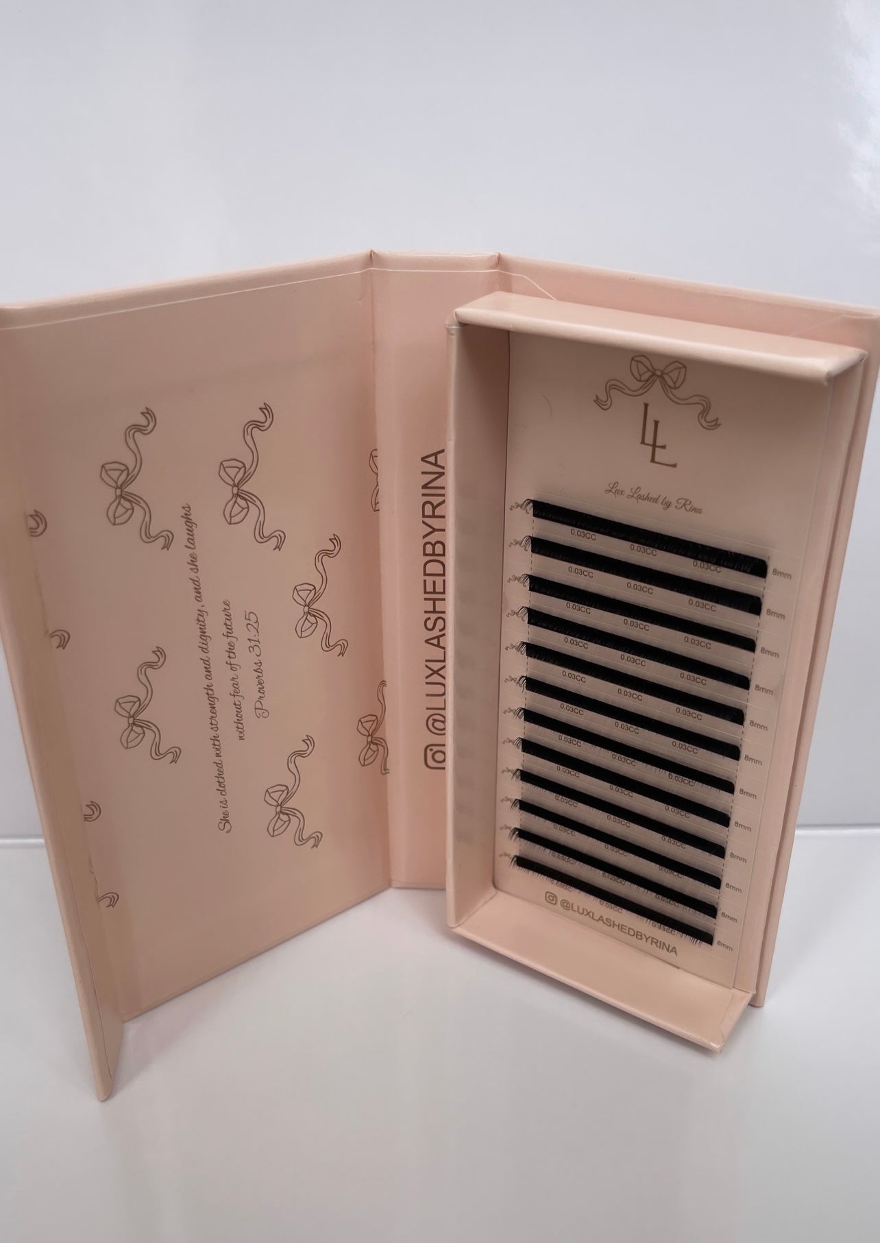 .03 Cashmere Luxury Lash Trays FULLY STOCKED