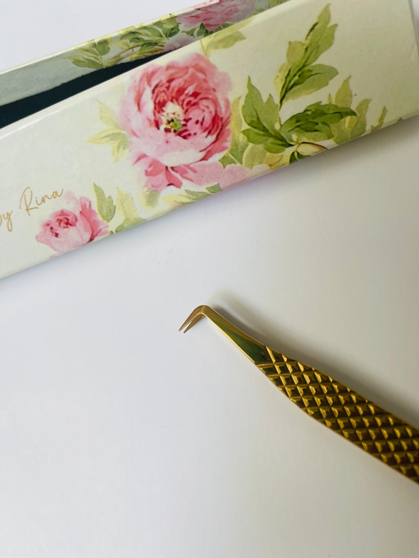 Gold Boot "Blooming" Tweezer